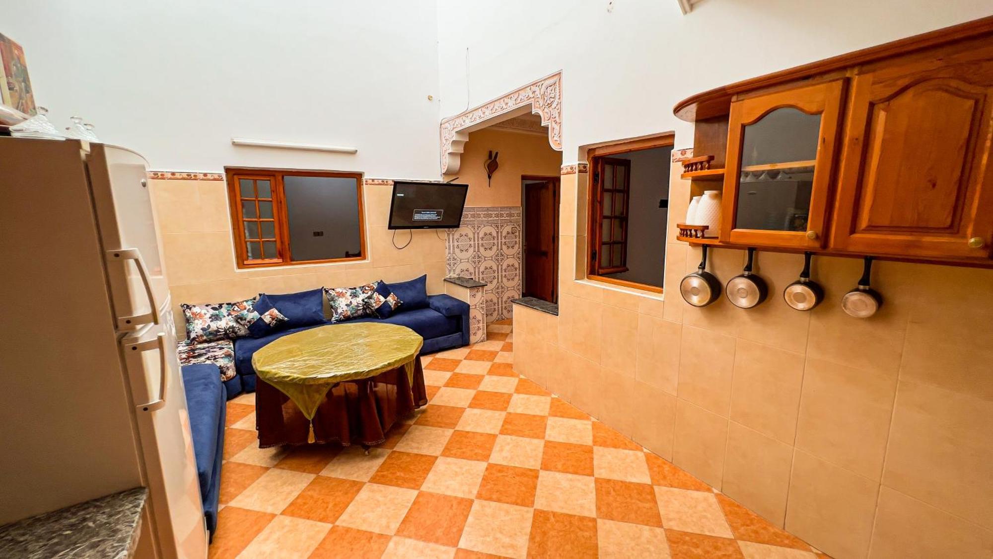 Dar Haut De Gamme Et A Un Prix Imaginaire Hostcom For Families Only Udžda Exteriér fotografie